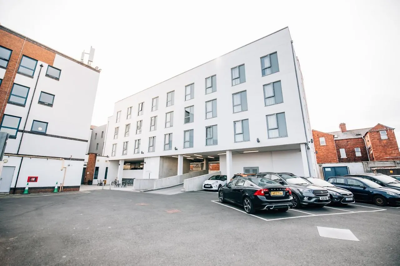 Hotel Holiday Inn Express Belfast City By Ihg